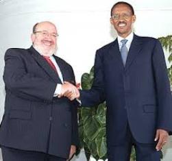 Louis Michel et Paul Kagame